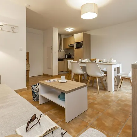 Aparthotel Odalys - Les Coteaux De 4*
