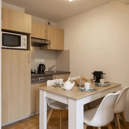 Aparthotel Odalys - Les Coteaux De 4*