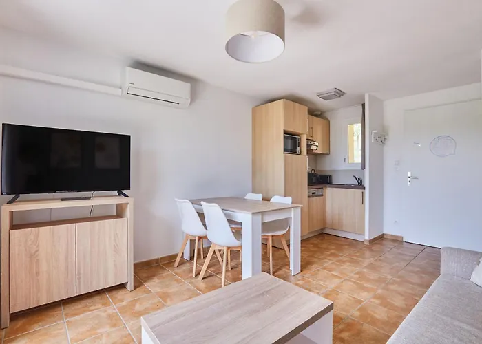 Odalys Domaine Des Coteaux De 4*